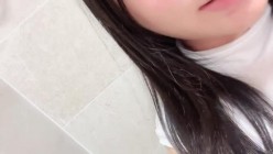 极品童颜巨乳！榜一舔逼~【京鱼儿】户外~喷水~喷尿~爽~！~--这身材这颜值，我先射为敬~！尺度超大，户外大秀~！ 截图15