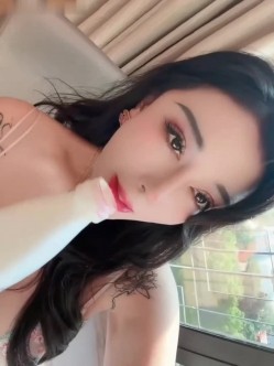 巨乳肥臀女神【芷仪g宝】自慰啪啪露出,H罩杯顶级豪乳 截图9