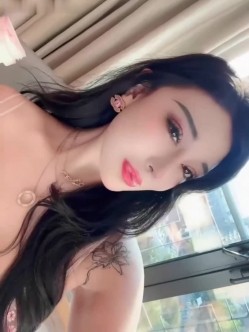 巨乳肥臀女神【芷仪g宝】自慰啪啪露出,H罩杯顶级豪乳 截图12