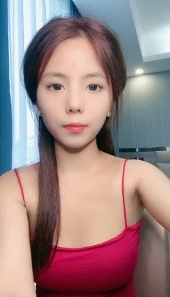 【可爱小懒猪】无套狂操19岁江西小美女 截图10