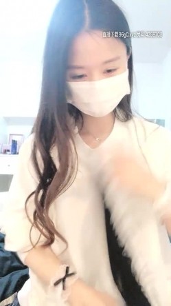 【污萌少女】高颜值美乳妹子跳蛋自慰，试穿新买各种情趣装，女仆装网袜制服非常诱人 截图8