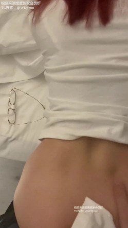 杭州炮哥真实约炮日记《红发女大学生》《约啪咖啡主理人》本地中专极品黑丝制服反差女，妹子有点骚 截图2
