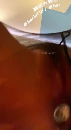 人气博主『赫拉』最新付费群完结 裸体健身 被人扣穴 健身啪啪 超精彩 截图6