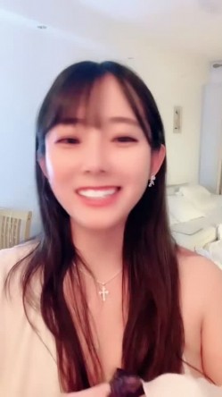 娇娇嗲嗲的小狐狸声优小魅魔巨乳肥臀超级大奶子就像在耳边娇喘超有感觉骚的很道具狂插特写爆浆 截图6
