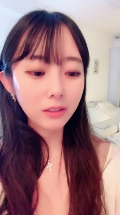 娇娇嗲嗲的小狐狸声优小魅魔巨乳肥臀超级大奶子就像在耳边娇喘超有感觉骚的很道具狂插特写爆浆 截图9