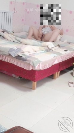 亲大哥的骚逼老婆4给嫂子送菜却听到嫂子自慰的呻吟好想操嫂子原创 截图9