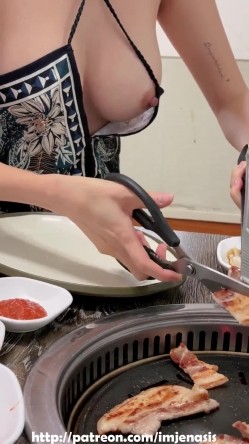 治愈系瑜伽健身网红【imjenasis】订阅 番外特，户外无内露出诱惑勾引 截图1