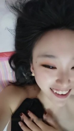 哺乳期还有奶水骚气少妇道具自慰 大黑牛震动逼逼呻吟娇喘挤出乳汁浴室洗澡 截图8