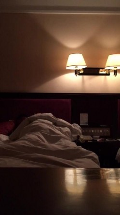 泄密流出64部 各种母狗骚狗啪啪口交摸奶等一系列淫荡行为 截图2
