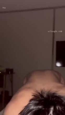 淫妻3P群P自慰露出尿脸,【双面夫妻_0575妓啪啪】,反差都市丽人，约单男交换 截图6