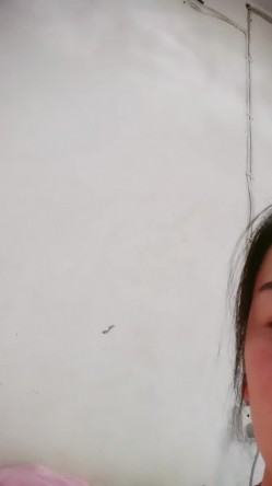 风味十足 极品少妇【小阿姨来了】为生活~在出租屋大秀直播~！强烈推荐，很有味道的小姐姐，完美奶子~！ 截图16