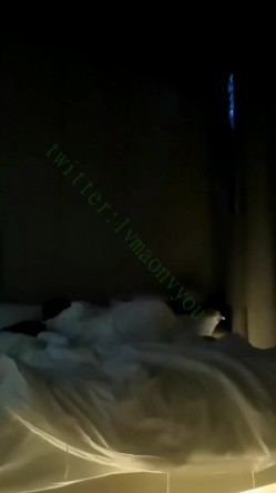 高门槛梦幻联动，顶级绿帽网红大咖联手【绿帽女友 你的大婊姐】，当着男友的面给戴绿帽子 截图2