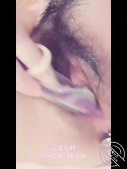 推特dom大佬，【Ethan0109c】 你的女神瞒着未婚夫被调教，各种学生良家 截图13