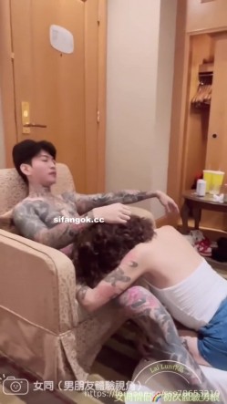 素人良家约啪大神【莱伦】女同情侣的男根初体验 截图10