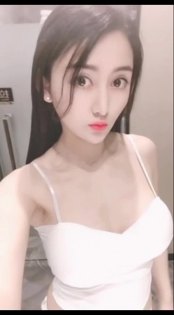 真舞蹈生女神雅文，体态非常完美，修长美腿甜美可爱御姐，喜欢跳爵士舞 跳的非常好，到了床上扭屁股那股劲儿太上头了 截图1