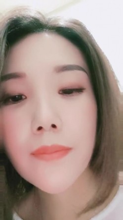 甜美女神，【紫涵姐姐】，约粉吃夜宵，沟通完感情后，开房内射，再去会所聊一聊小哥哥，这娘们真会玩 截图6
