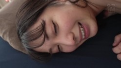 HMN-400 どっちに中出ししたいXmas AV女優2人がガチで考えたデートプランでいちゃいちゃ恋人SEX 二股浮気がバレてお仕置き精子抜き中出しハーレムクリスマスSpecial 森日向子 弥生みづき 截图4