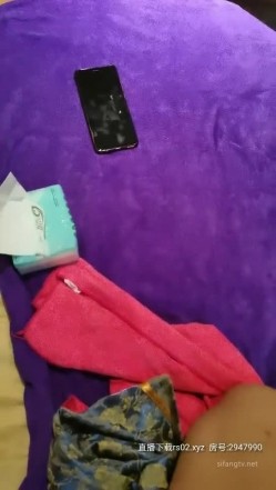 超漂亮的老技师培训新来的美女技师 新来的被美容院部长先开发了 截图16