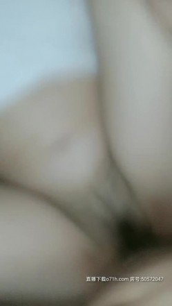 极品00后丰臀粉穴学生妹被辅导老师啪啪干 刚破处小穴还挺紧 无套猛操干的好爽 干太猛好像小穴操坏了 高清源码录制 截图15