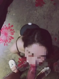极品身材高挑御姐『YH216』绿帽男友找单男操性瘾女友 自己一旁观看撸屌 截图3