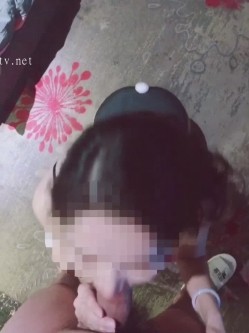 极品身材高挑御姐『YH216』绿帽男友找单男操性瘾女友 自己一旁观看撸屌 截图11