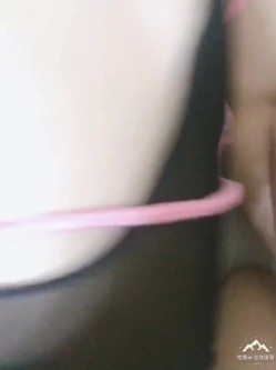 东北哈尔滨牛逼约炮大神joker高价付费翻车群内部福利视频整理集 模特外围好多反差婊 截图15