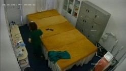 黑客破解美容院摄像头 偷拍女顾客脱光衣服激光雷射.脱毛护理 截图16