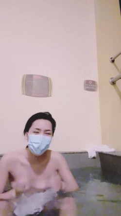 【狐狸不是妖啊】宝马御姐 与金主楼道露出野战 户外车震 双女自慰道具爆浆 截图7