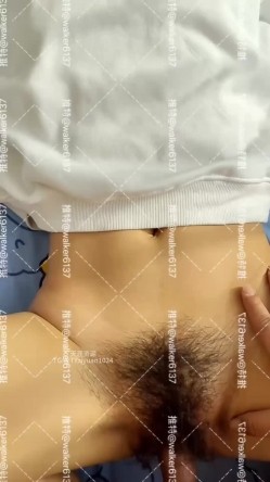 约炮大神【狮子座】最新付费，520人妻竟然在这个特殊的日子里，背着老公出来让别人操，还装深情 截图15