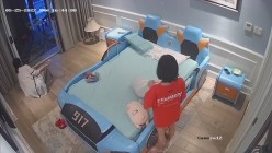 《居家摄像头破解》偷窥E奶少妇的居家日常 ️这奶子可真不是盖的 截图10