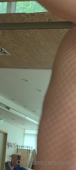 韩国柳叶腰熟女淫妻「yesyo」OF私拍 媚黑、三穴、露出、群P、绿帽…样样精通 截图15