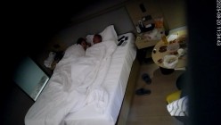 天眼酒店偷拍 ️模特身材美女和闺蜜老公偷情中途还点了一大桌外卖高清完整版 截图15