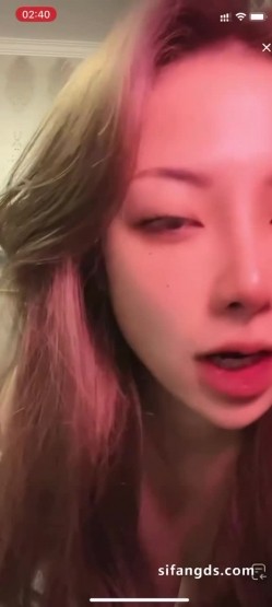 全网独家,抖音28W粉丝网红反差婊「史迪西」,跟榜一万元裸聊自慰玩玩具视频曝光 截图11