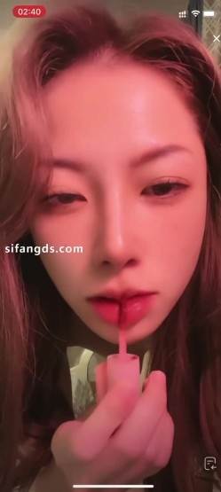 全网独家,抖音28W粉丝网红反差婊「史迪西」,跟榜一万元裸聊自慰玩玩具视频曝光 截图13