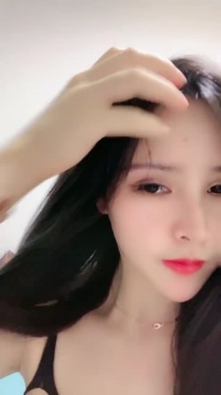 顶级身材高颜值小妹子小泽莉莉娅~诱惑力太强大啦~屁股也很多肉~直接艹艹！抖臀的时候屁股超爽的！ 截图7