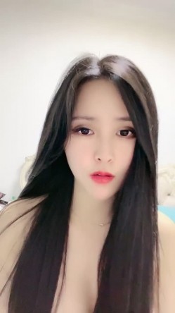 顶级身材高颜值小妹子小泽莉莉娅~诱惑力太强大啦~屁股也很多肉~直接艹艹！抖臀的时候屁股超爽的！ 截图14