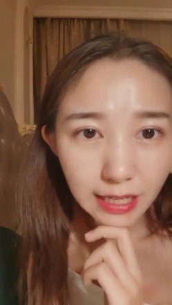 【刺激女同】【紫贤】合集，两个极品小美女在激情磨豆腐 ！ 截图14
