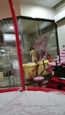 小嫂子的3P生活，酒店躺床上享受推油，从奶子玩到逼直接口上了，被两男前后玩弄激情爆草，来了个精液面膜 截图15