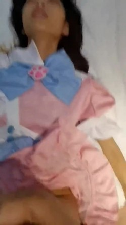 漂亮妹子 没拍你脸 不要 啊啊 轻点 小情侣还挺会玩 操个逼还cos轻SM 截图16