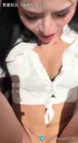 《江苏母狗人妻》原档，绝对的颜值天花板，第一次见大哥的入珠屌感到害怕，含着越吃越带劲，完美露脸！ 截图13