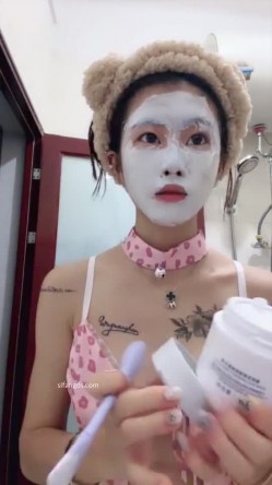 阿黑颜小母狗，舞蹈女学生【06年美少女】道具狂插自慰，首次啪啪 截图9
