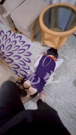 原版高价订购，潮汕DOM绿帽调教大神【50度先生】全集，圣水3P调教各种羞辱M贱母狗 截图8