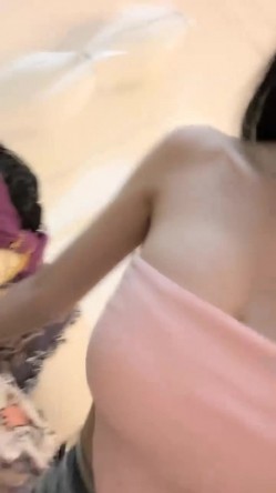 ️正宗大学生宿舍直播【困困兔】道具狂插流白浆，眼镜妹，室友睡着偷偷脱光，身材不错诱人 截图15