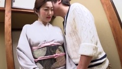 1pondo-022721_001 着物姿の江波りゅうを下品に調教！ 截图1