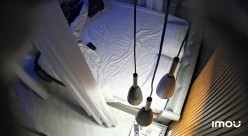 萤石云酒店摄像头偷拍眼镜少妇和领导下班开房激情 截图12