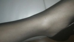 ️怀化的夫妻俩，私拍性生活流出 ️，阿姨真带劲，笔挺修长的模特腿，操起来白浆多 截图4