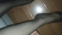 ️怀化的夫妻俩，私拍性生活流出 ️，阿姨真带劲，笔挺修长的模特腿，操起来白浆多 截图7