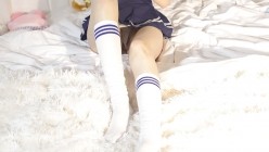 【大学生私房拍摄】高颜值大一学妹大尺度私拍 截图4