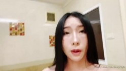【你的淫荡姨妈】泰国轻熟人妻型巨乳网黄御姐「Muaymyb」露脸大尺度私拍 风骚露出男女通吃多穴满足 截图15