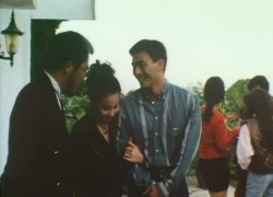 现代社会追求性欲什么刺激都干得出《现代情欲之换妻档案1992.中文字幕》激情佳作 各种骚骚少妇把持不住 截图5